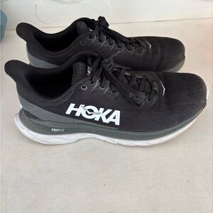 Hoka Mach 4
